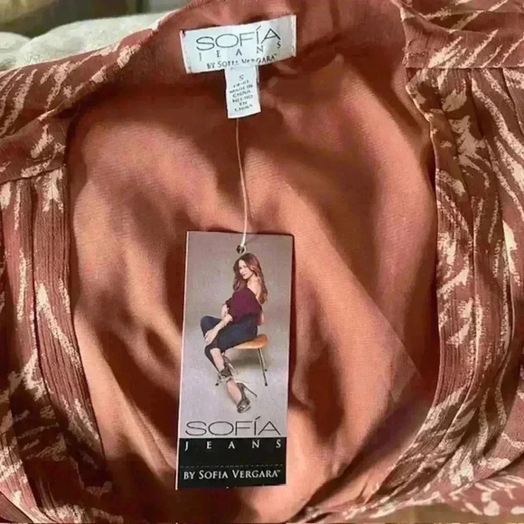 Sofia Jeans Women's Ruched Waist Top, Long Sleeves, Size Small - Picture 6 of 7